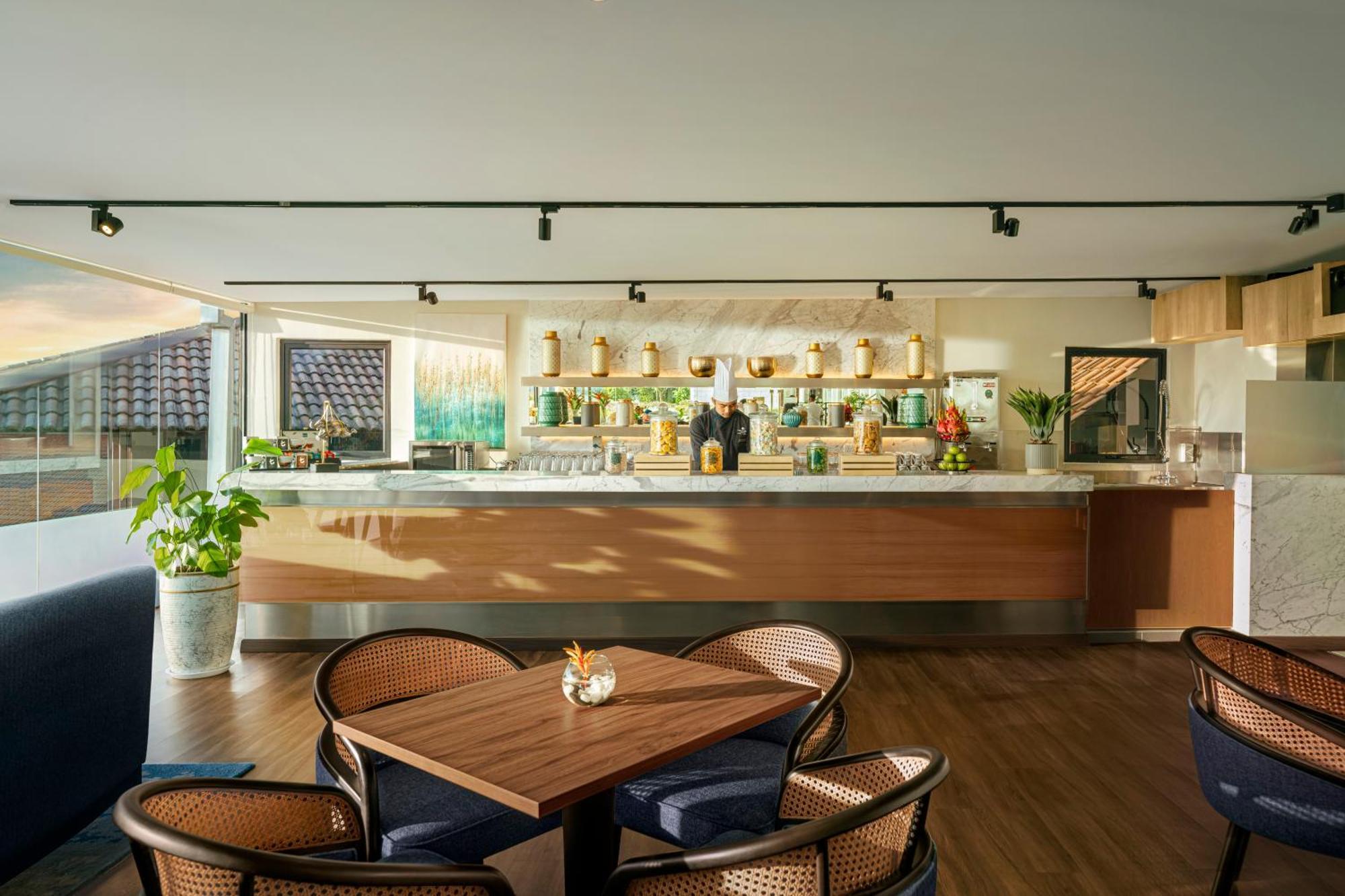 สวิสส์-การ์เดน บีช รีสอร์ต ดาไม ลาอุต Hotel ลุมุต ภายนอก รูปภาพ