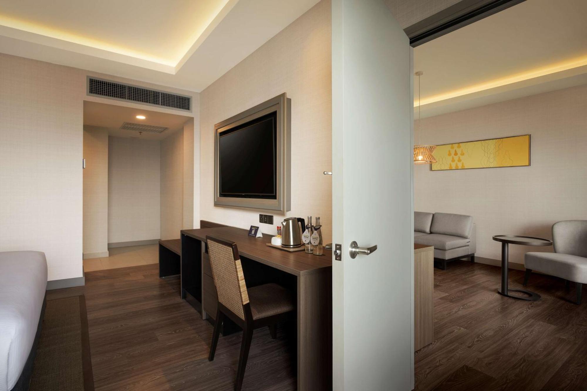 สวิสส์-การ์เดน บีช รีสอร์ต ดาไม ลาอุต Hotel ลุมุต ภายนอก รูปภาพ
