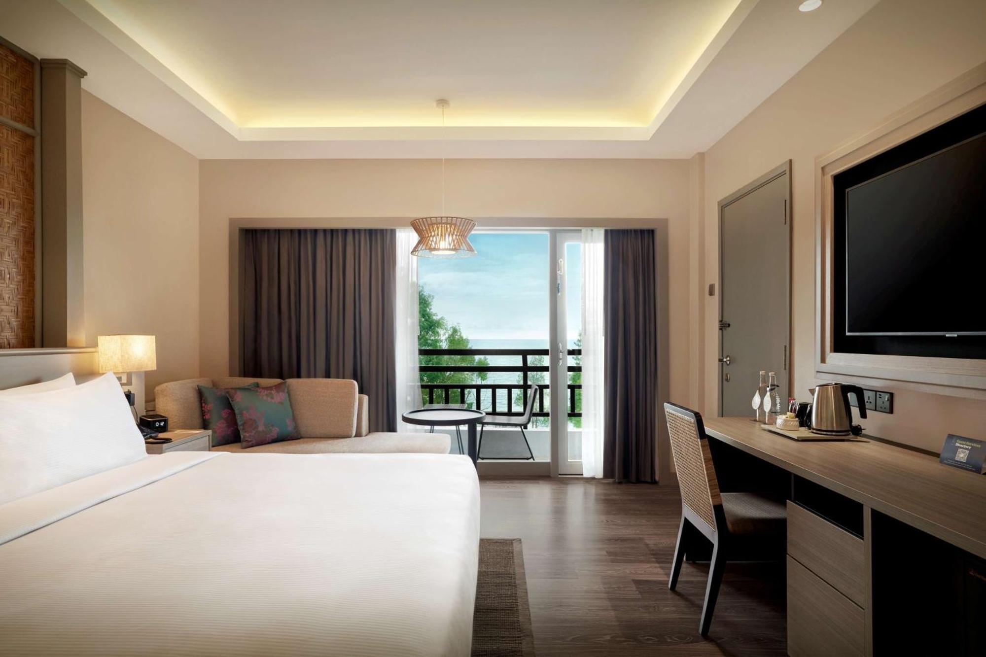 สวิสส์-การ์เดน บีช รีสอร์ต ดาไม ลาอุต Hotel ลุมุต ภายนอก รูปภาพ